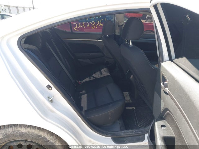 KMHD84LF4JU455490 Hyundai ELANTRA GL
