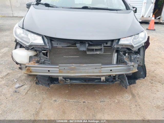 3HGGK5H58FM111702 Honda FIT LX