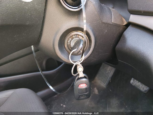 Hyundai ELANTRA GL 2018 KMHD84LF0JU618331 Image 11