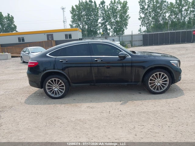 2019 Mercedes-benz Glc 300 Coupe 4matic მანქანა იყიდება აუქციონზე, vin: WDC0J4KB6KF543995, აუქციონის ნომერი: 12586374