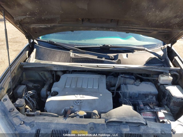 2013 Toyota Highlander Plus/se მანქანა იყიდება აუქციონზე, vin: 5TDBK3EH3DS229004, აუქციონის ნომერი: 12586380