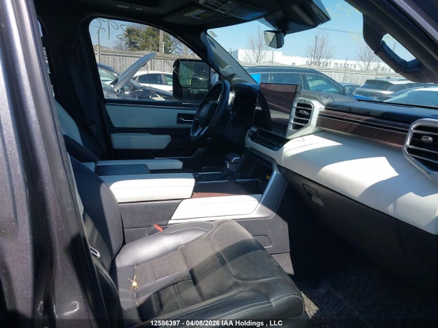 2023 Toyota Tundra Crewmax Capstone მანქანა იყიდება აუქციონზე, vin: 5TFVC5DB8PX038230, აუქციონის ნომერი: 12586397