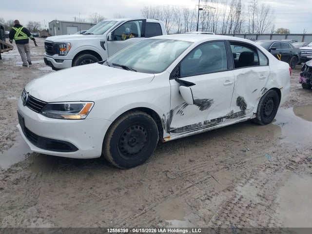 3VW2K7AJXEM362177 Volkswagen Jetta 2.0l Trendline+
