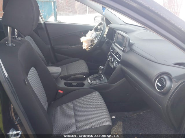 KM8K22AA1KU300806 Hyundai Kona Preferred