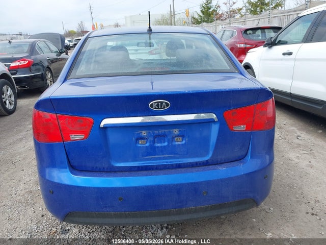2011 Kia Forte 2.0l Ex მანქანა იყიდება აუქციონზე, vin: KNAFU4A28B5360318, აუქციონის ნომერი: 12586408