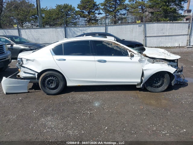 12586418 :رقم المزاد ، 1HGCR3F98EA801241 vin ، 2014 Honda Accord Touring مزاد بيع