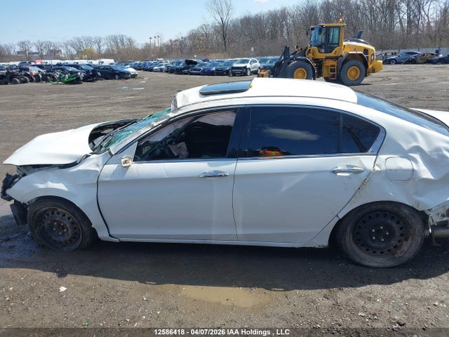 12586418 :رقم المزاد ، 1HGCR3F98EA801241 vin ، 2014 Honda Accord Touring مزاد بيع