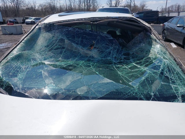 12586418 :رقم المزاد ، 1HGCR3F98EA801241 vin ، 2014 Honda Accord Touring مزاد بيع