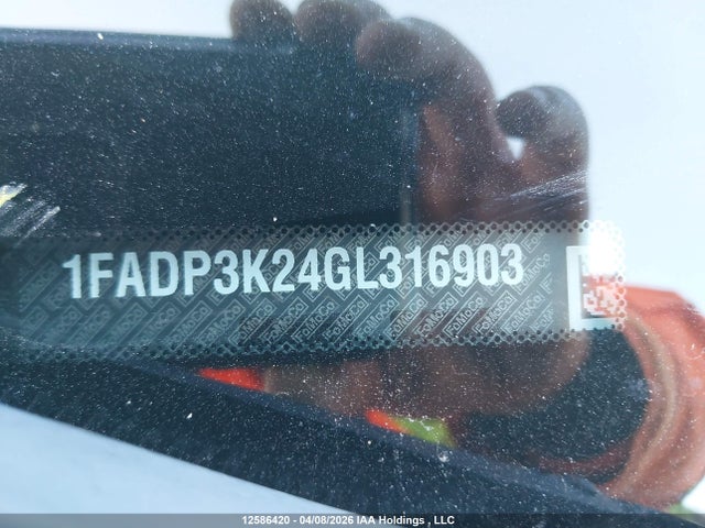 1FADP3K24GL316903 Ford FOCUS SE
