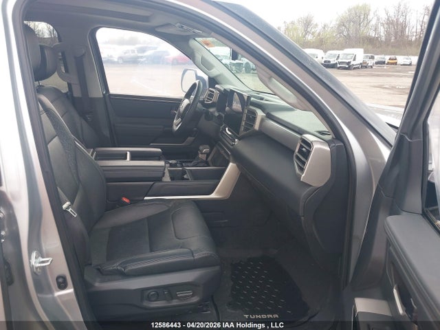 Продажа на аукционе авто 2023 Toyota Tundra Crewmax Limited, vin: 5TFJA5DB8PX109446, номер лота: 12586443