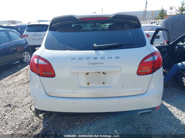 Porsche Cayenne 2014 WP1AA2A2XELA96799 Image 16