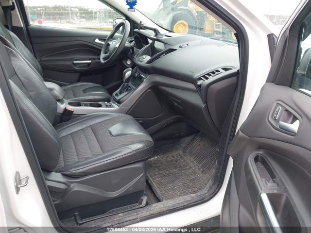 1FMCU9G97GUB77265 Ford ESCAPE SE