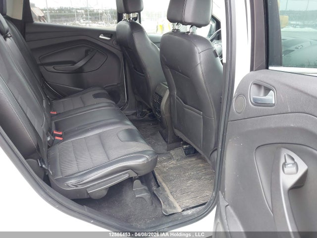 1FMCU9G97GUB77265 Ford ESCAPE SE