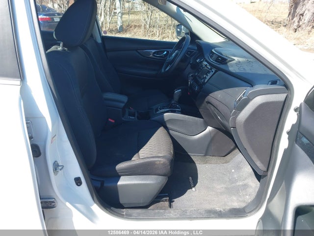 Продаж на аукціоні авто 2017 Nissan Rogue S/sl Platinum/sv, vin: 5N1AT2MV6HC754040, номер лоту: 12586469