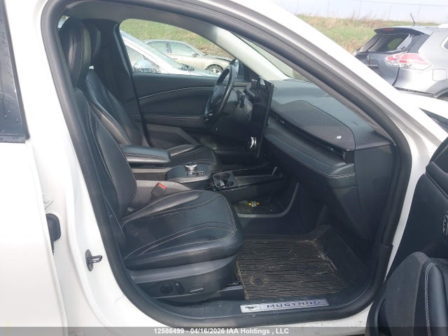 Продажа на аукционе авто 2022 Ford Mustang Mach-e, vin: 3FMTK3SU0NMA08785, номер лота: 12586499