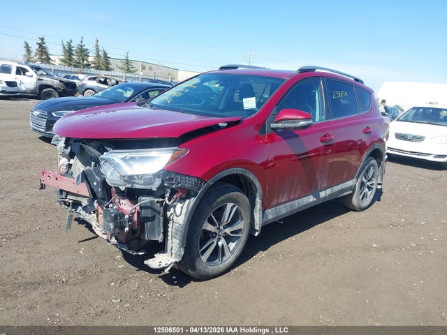 12586501 :رقم المزاد ، 2T3RFREV1JW809681 vin ، 2018 Toyota Rav4 Adventure/xle مزاد بيع