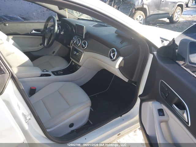 WDDSJ4GB5EN134927 Mercedes-Benz CLA 250 4MATIC