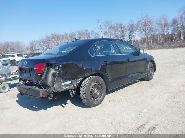 3VWLL7AJ0EM244219 Volkswagen Jetta 2.0 Tdi Highline/2.0 Tdi Trendline+