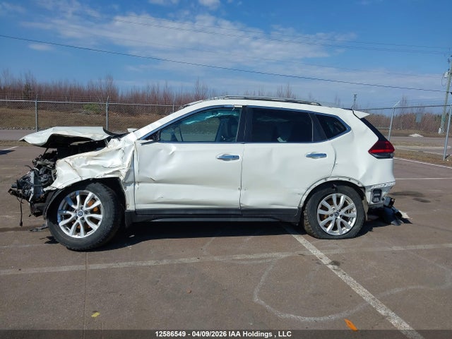 Продаж на аукціоні авто 2017 Nissan Rogue Sv/sl, vin: 5N1AT2MV5HC806435, номер лоту: 12586549