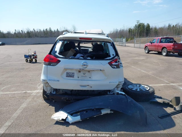 Продаж на аукціоні авто 2017 Nissan Rogue Sv/sl, vin: 5N1AT2MV5HC806435, номер лоту: 12586549