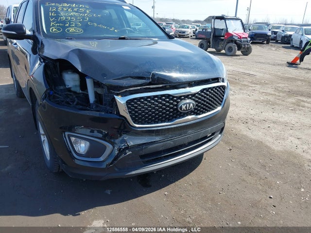 5XYPG4A33GG159559 KIA Sorento Lx/l