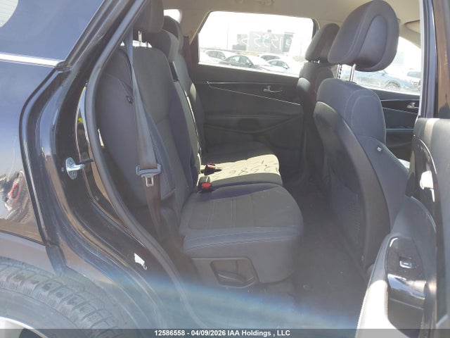 5XYPG4A33GG159559 KIA Sorento Lx/l