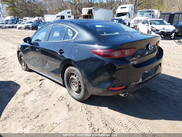 JM1BPBCM3K1113422 Mazda Mazda3 Gs