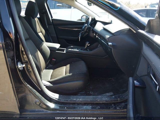 JM1BPBCM3K1113422 Mazda Mazda3 Gs