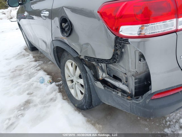 5XYPGDA36JG381598 KIA Sorento 2.4l Lx