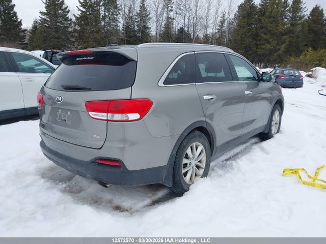 5XYPGDA36JG381598 KIA Sorento 2.4l Lx