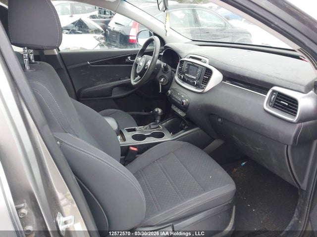 5XYPGDA36JG381598 KIA Sorento 2.4l Lx