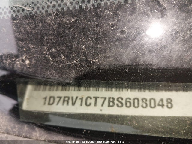 12569110 :رقم المزاد ، 1D7RV1CT7BS608048 vin ، 2011 Ram Ram 1500 Slt مزاد بيع