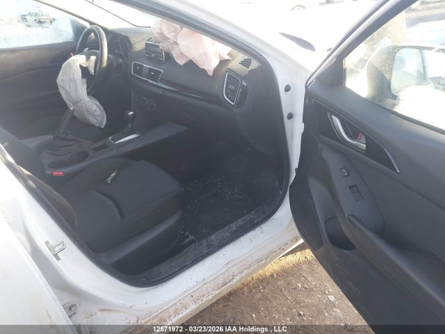 3MZBM1U77FM198752 Mazda Mazda3 Gx
