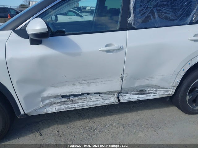 JN8BT3BB2SW163947 Nissan Rogue Sv/rock Creek