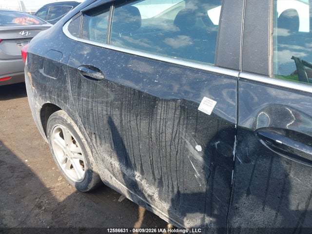 1G1BE5SM8J7164234 Chevrolet Cruze