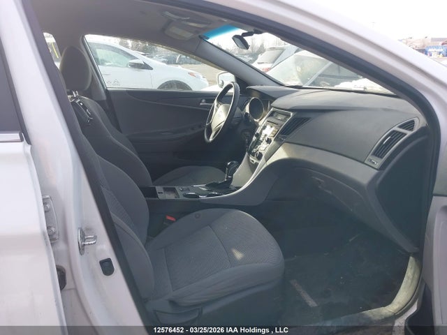 12576452 :رقم المزاد ، 5NPEB4AC1DH742058 vin ، 2013 Hyundai Sonata Gls مزاد بيع