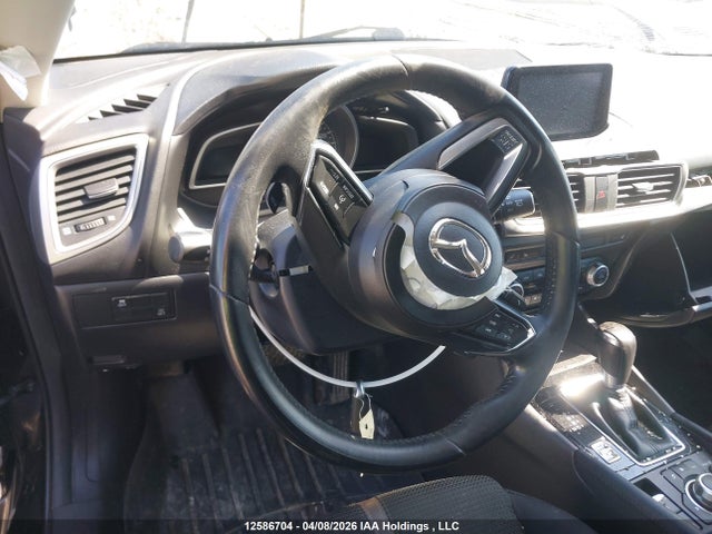 Mazda Mazda3 Gt 2018 3MZBN1M35JM224171 Image 18