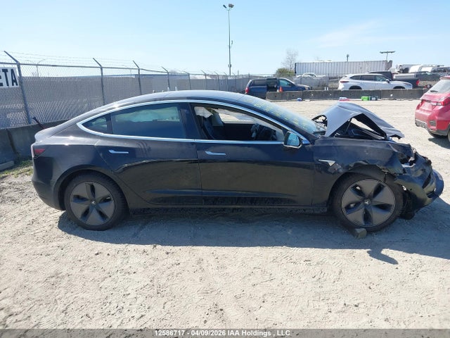 Продажа на аукционе авто 2019 Tesla Model 3, vin: 5YJ3E1EA5KF398705, номер лота: 12586717