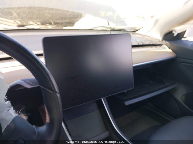 Продажа на аукционе авто 2019 Tesla Model 3, vin: 5YJ3E1EA5KF398705, номер лота: 12586717