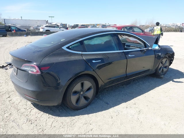 Продажа на аукционе авто 2019 Tesla Model 3, vin: 5YJ3E1EA5KF398705, номер лота: 12586717
