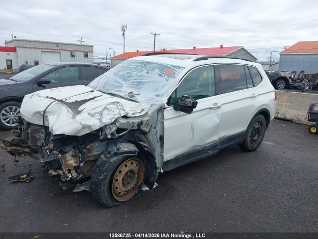 Продажа на аукционе авто 2018 Volkswagen Tiguan Se/sel, vin: 3VV2B7AX0JM016870, номер лота: 12586725