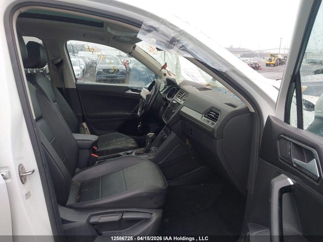 Продажа на аукционе авто 2018 Volkswagen Tiguan Se/sel, vin: 3VV2B7AX0JM016870, номер лота: 12586725
