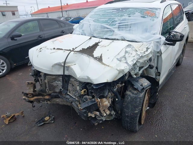 Продажа на аукционе авто 2018 Volkswagen Tiguan Se/sel, vin: 3VV2B7AX0JM016870, номер лота: 12586725