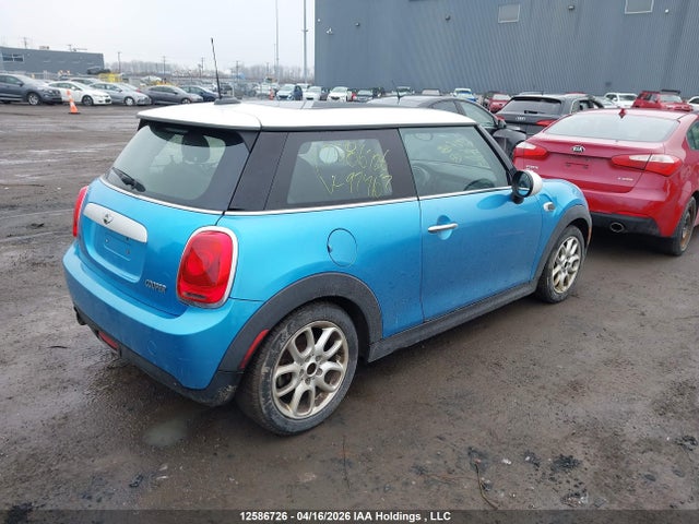 Mini 3 Door Cooper 2015 WMWXM5C50FT974167 Image 4