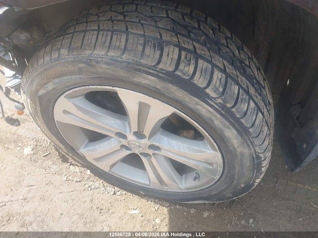 2013 Toyota Highlander Plus/se მანქანა იყიდება აუქციონზე, vin: 5TDBK3EH1DS195676, აუქციონის ნომერი: 12586728