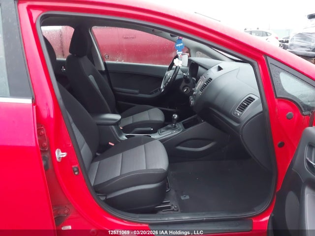 12571069 :رقم المزاد ، KNAFX5A87G5602900 vin ، 2016 Kia Forte 2.0l Ex/2.0l Lx+ مزاد بيع