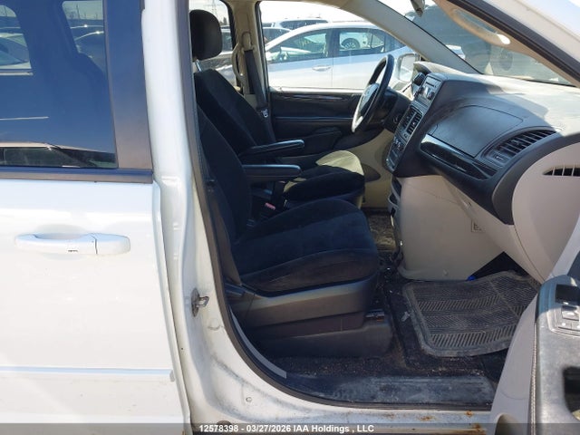 2C4RDGBG2GR139576 Dodge Grand Caravan Se/sxt