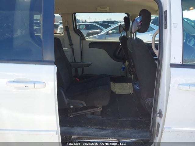 2C4RDGBG2GR139576 Dodge Grand Caravan Se/sxt