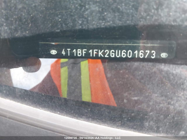 12586735 :رقم المزاد ، 4T1BF1FK2GU601673 vin ، 2016 Toyota Camry Xle مزاد بيع