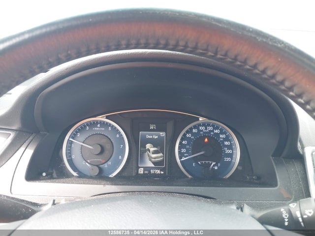 12586735 :رقم المزاد ، 4T1BF1FK2GU601673 vin ، 2016 Toyota Camry Xle مزاد بيع
